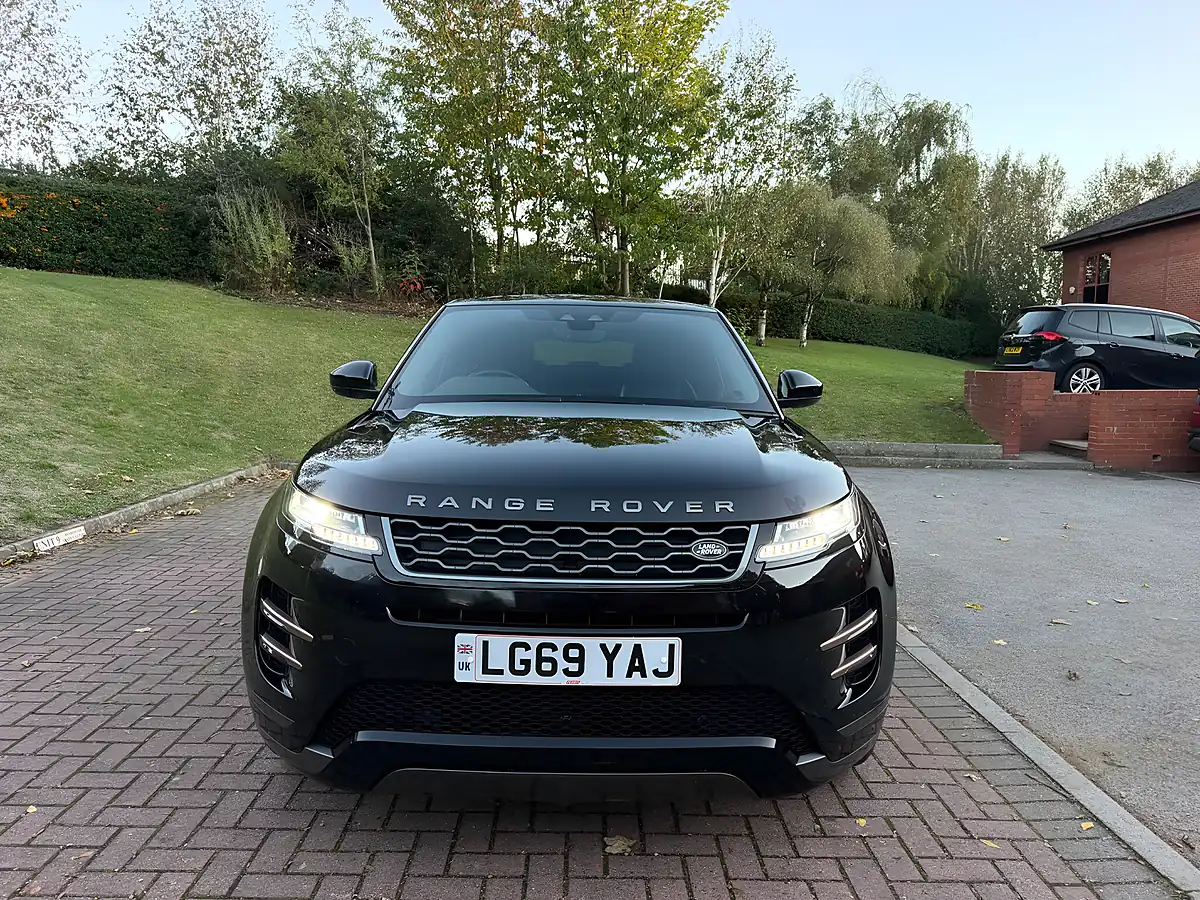 Used 2019 Land Rover Range Rover Evoque R-Dynamic S Black - Interior and Exterior details 7