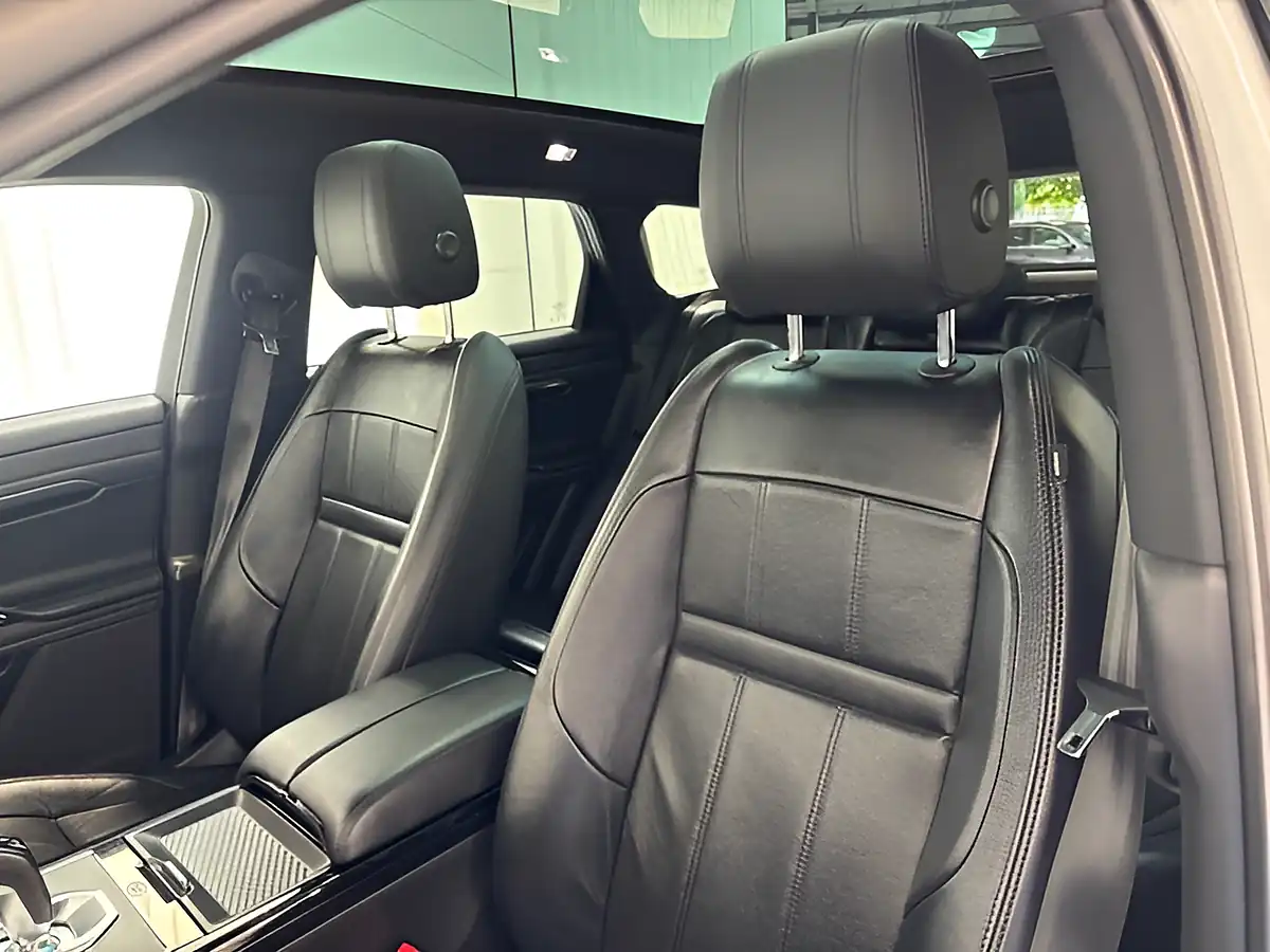 Used 2019 Land Rover Range Rover Evoque R-Dynamic S Fuji White - Interior and Exterior details 11