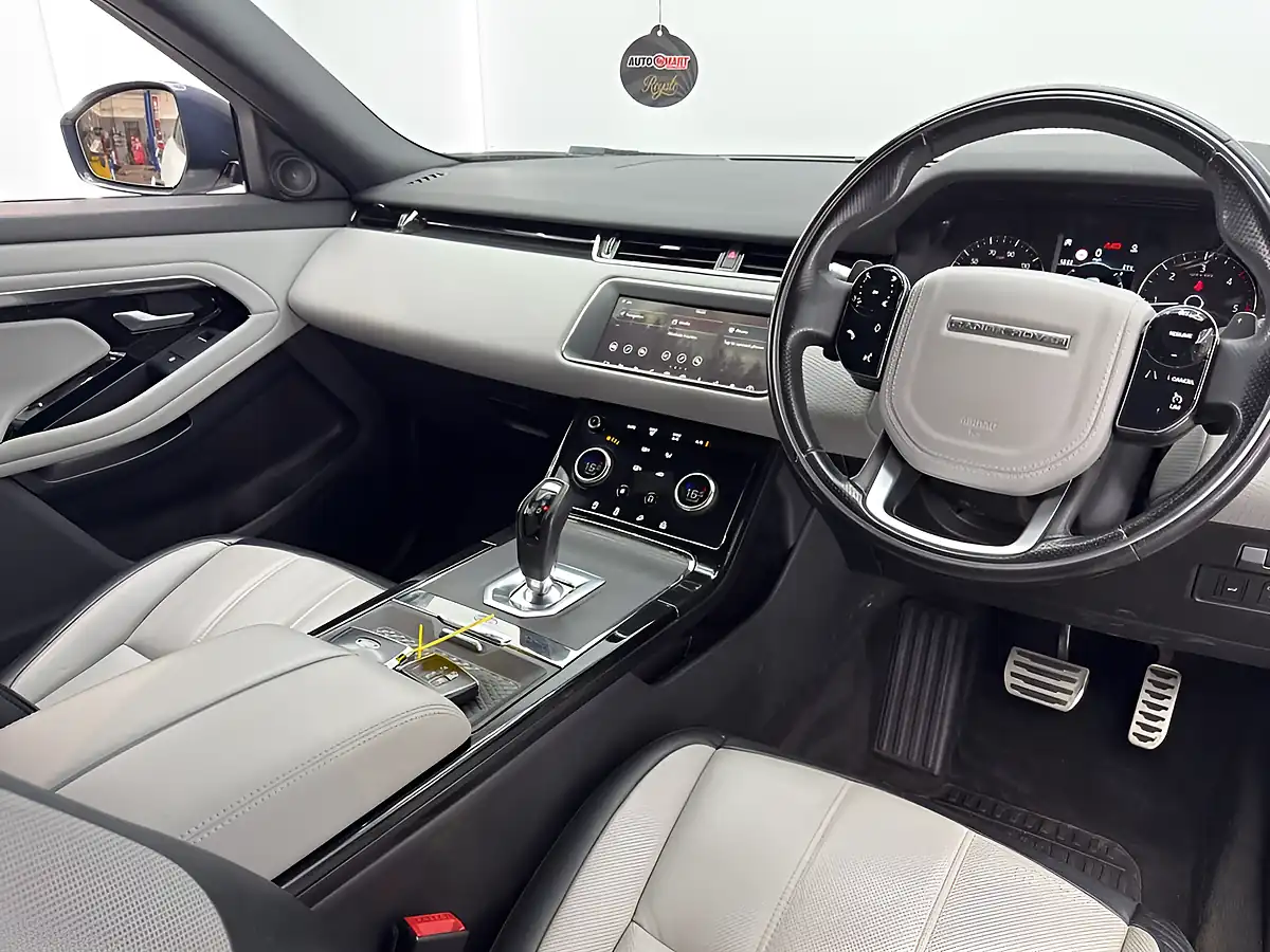 Used 2019 Land Rover Range Rover Evoque R-Dynamic S Fuji White - Interior and Exterior details 10