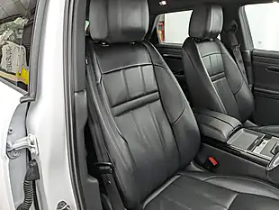 Used 2019 Land Rover Range Rover Evoque R-Dynamic S Fuji White - Interior and Exterior details 19