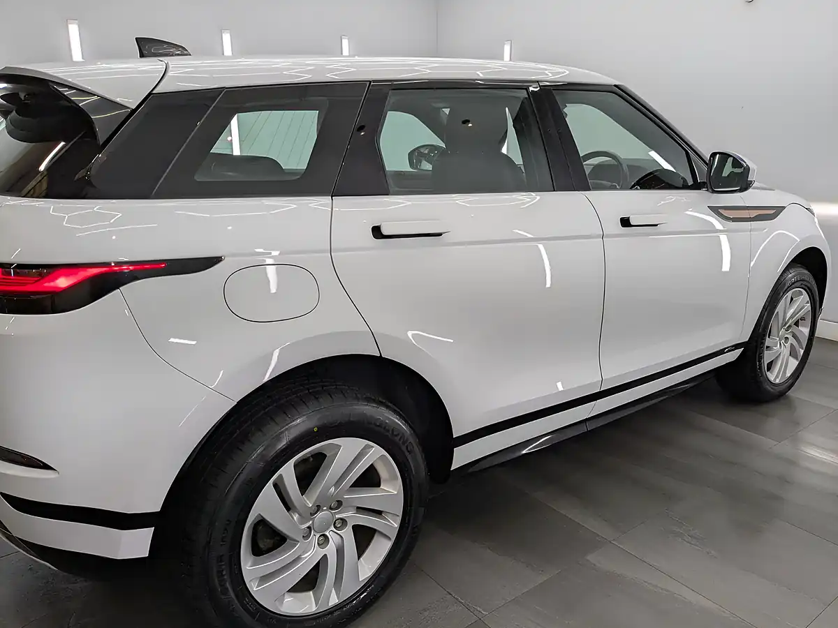 Used 2019 Land Rover Range Rover Evoque R-Dynamic S Fuji White - Interior and Exterior details 8