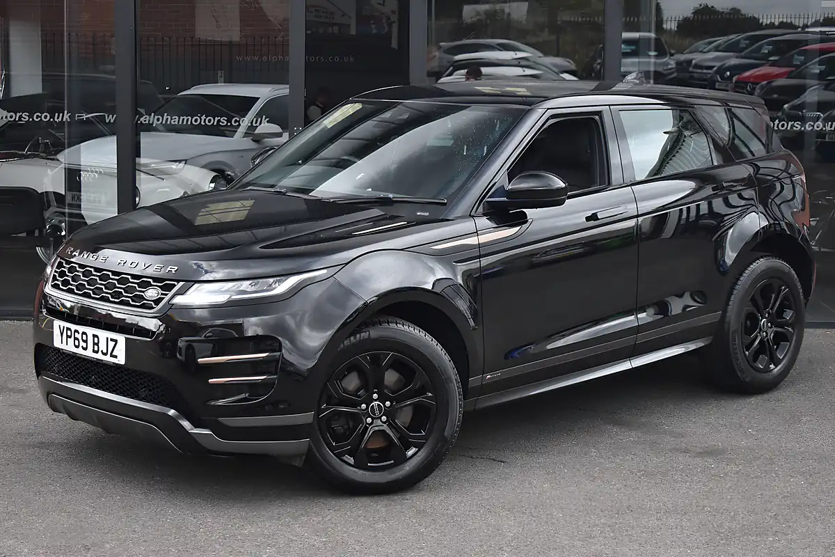 Used 2019 Land Rover Range Rover Evoque R-Dynamic S Narvik Black - Interior and Exterior details 4