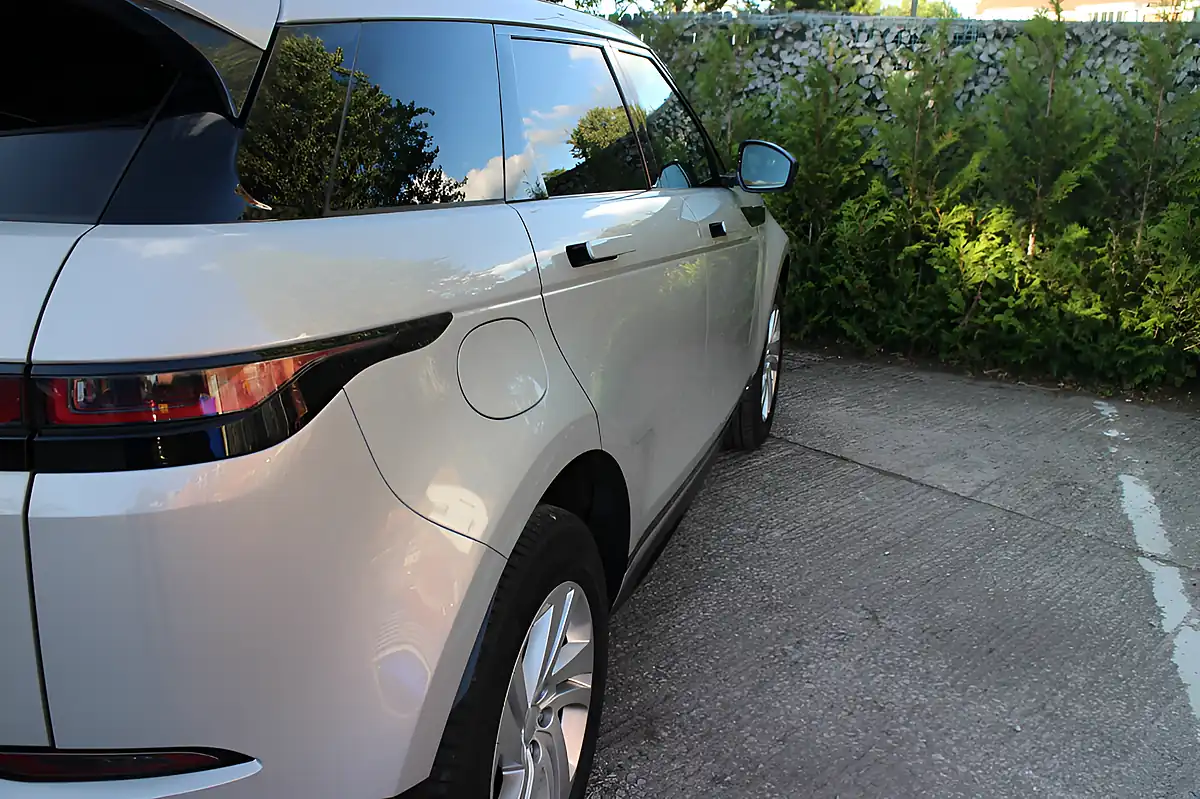 Used 2019 Land Rover Range Rover Evoque R-Dynamic S Seoul Pearl Silver - Interior and Exterior details 5