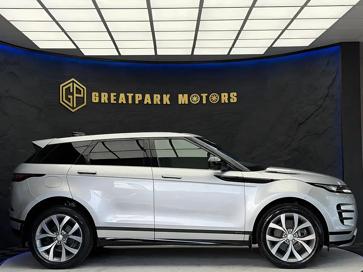 Used 2019 Land Rover Range Rover Evoque R-Dynamic S Silver - Interior and Exterior details 4