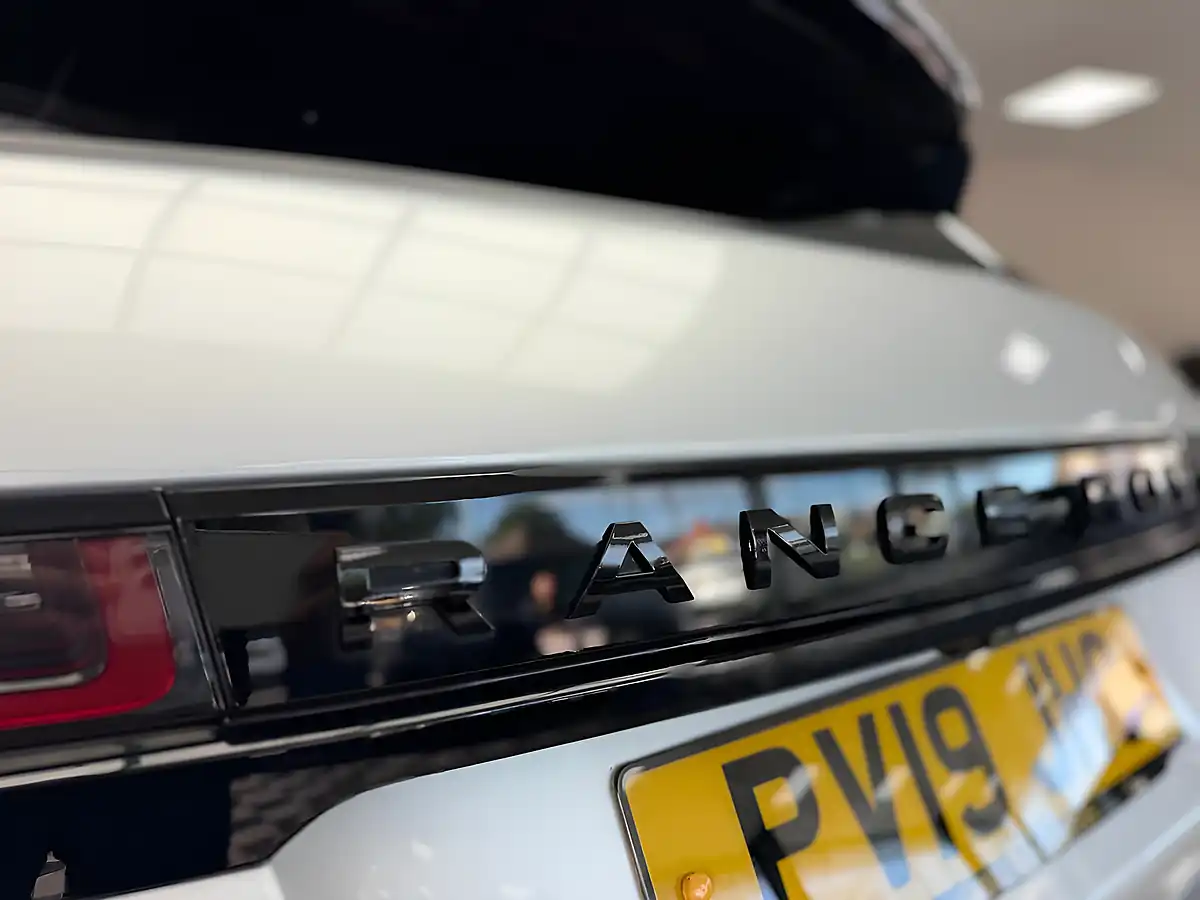 Used 2019 Land Rover Range Rover Evoque R-Dynamic S Silver - Interior and Exterior details 9