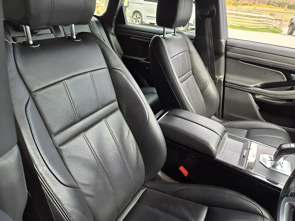 Used 2019 Land Rover Range Rover Evoque R-Dynamic S White - Interior and Exterior details 8