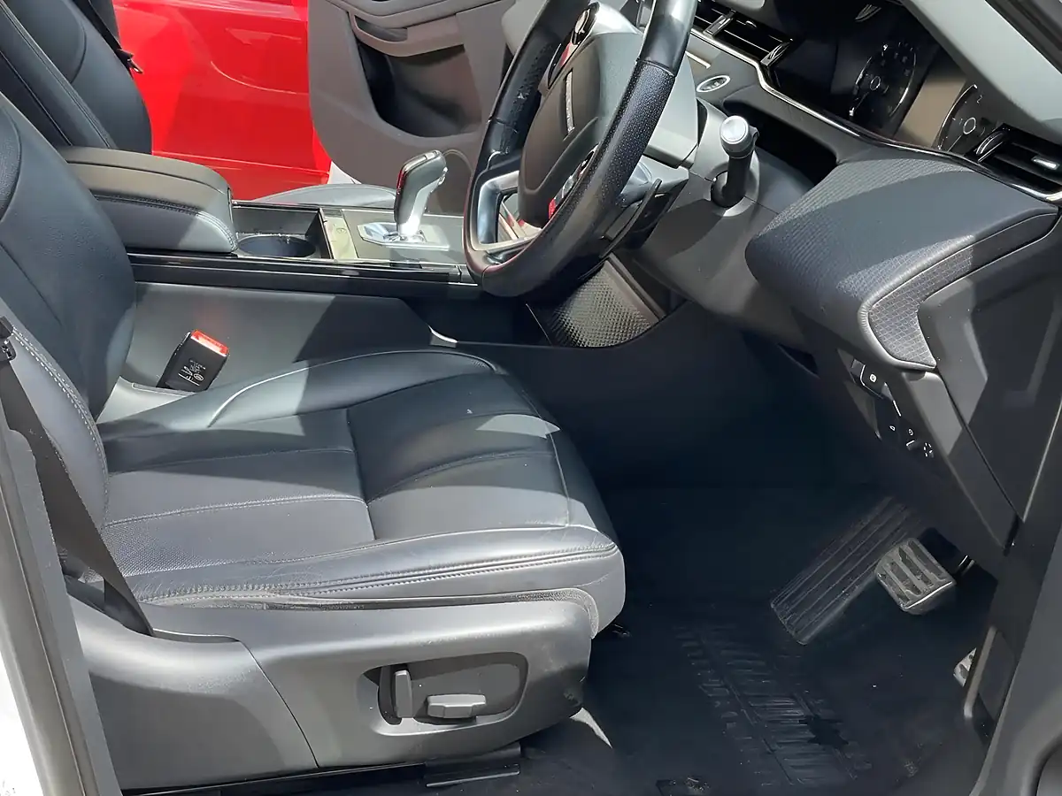 Used 2019 Land Rover Range Rover Evoque R-Dynamic S White - Interior and Exterior details 10
