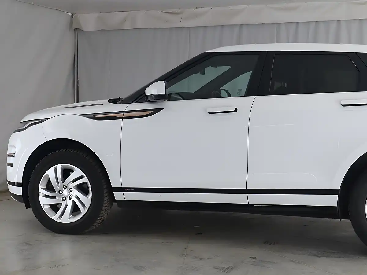 Used 2019 Land Rover Range Rover Evoque R-Dynamic S White - Interior and Exterior details 6