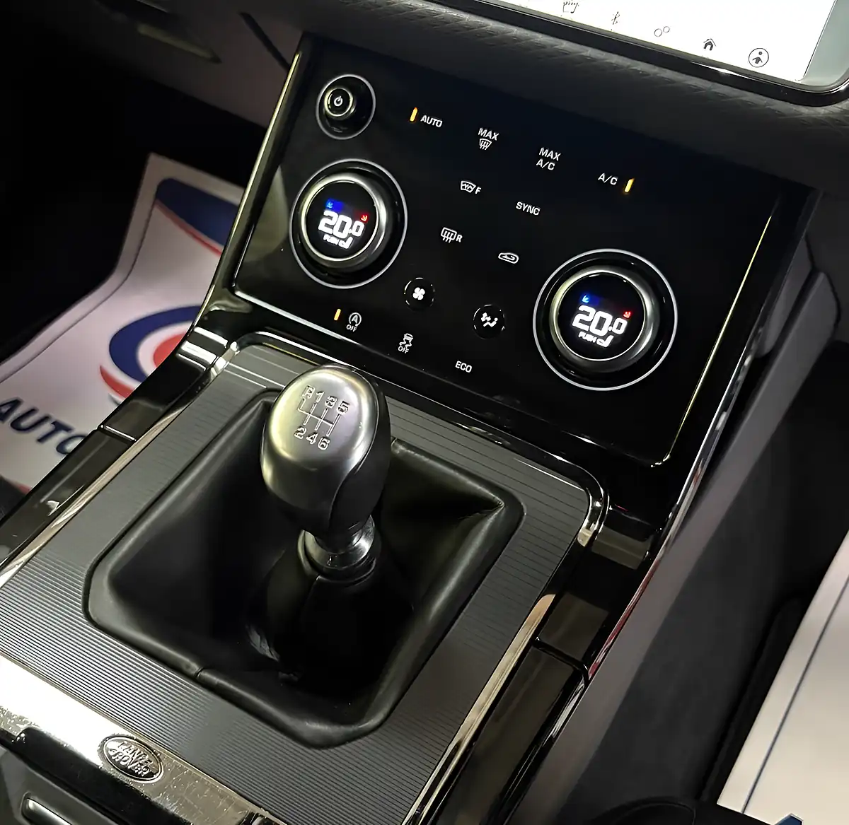 Used 2019 Land Rover Range Rover Evoque R-Dynamic S White - Interior and Exterior details 10