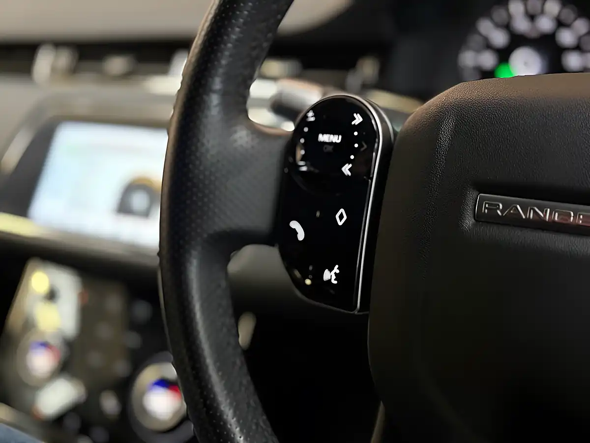 Used 2019 Land Rover Range Rover Evoque R-Dynamic S White - Interior and Exterior details 8