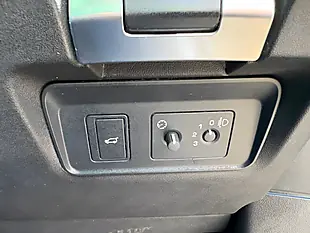 Used 2019 Land Rover Range Rover Evoque R-Dynamic S White - Interior and Exterior details 16