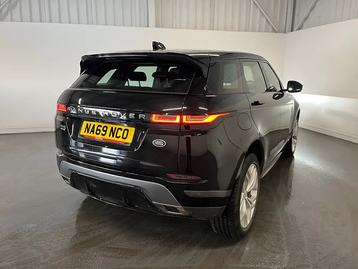 Used 2019 Land Rover Range Rover Evoque R-Dynamic Se Black - Interior and Exterior details 14