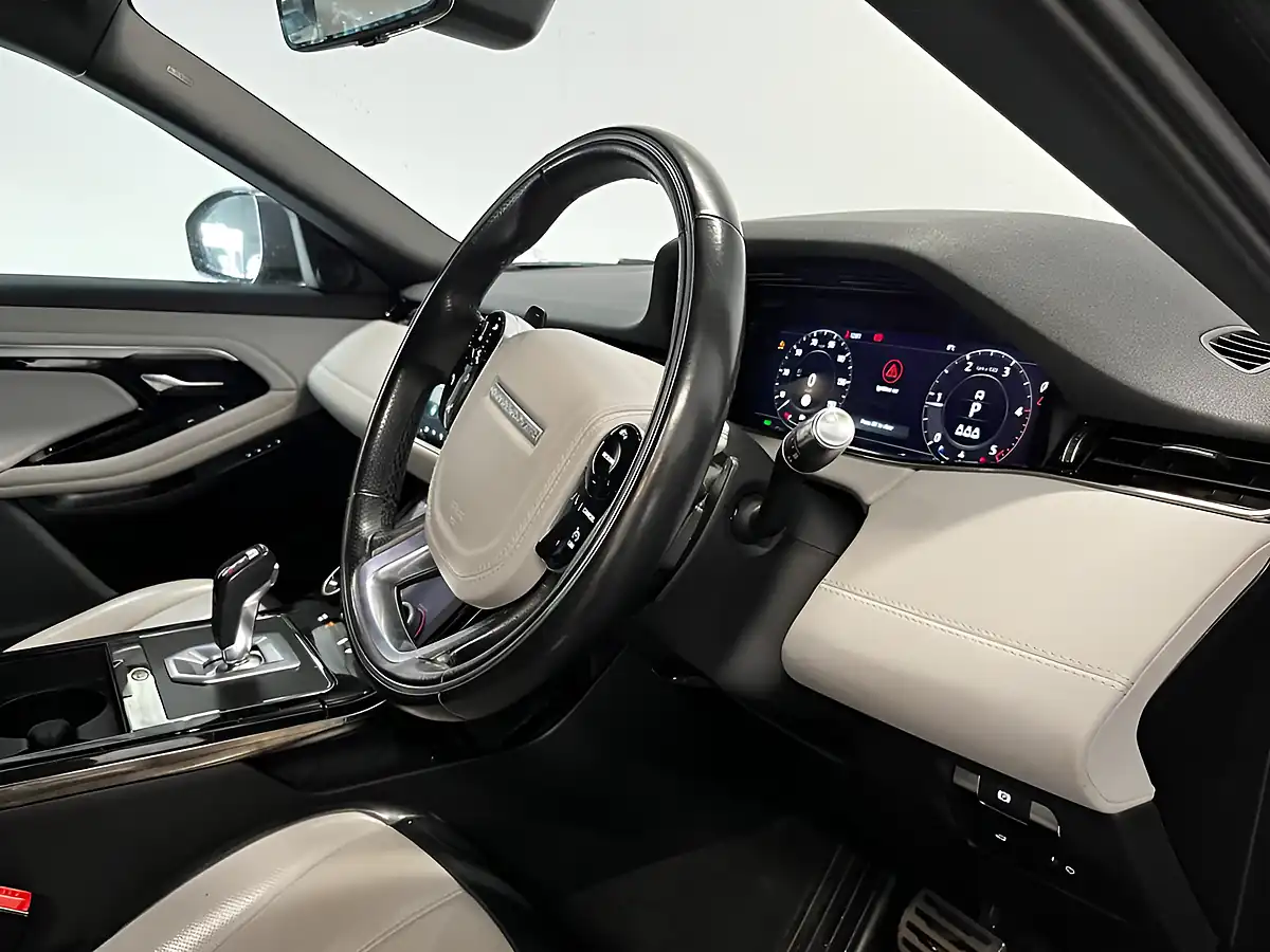 Used 2019 Land Rover Range Rover Evoque R-Dynamic Se Black - Interior and Exterior details 18