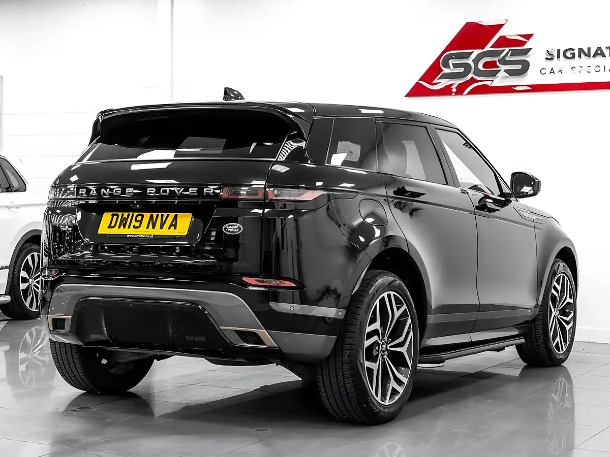 Used 2019 Land Rover Range Rover Evoque R-Dynamic Se Black - Interior and Exterior details 4