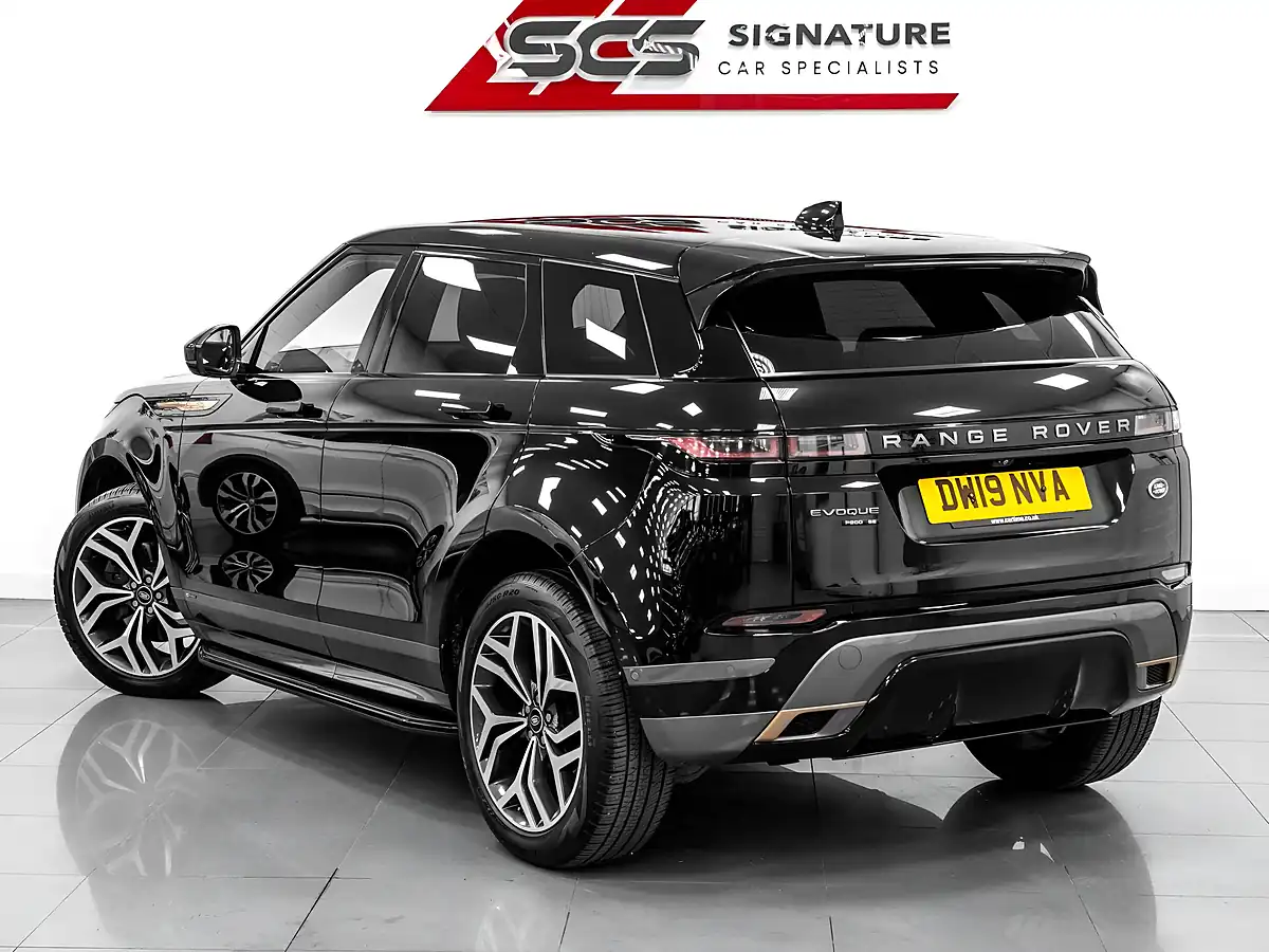 Used 2019 Land Rover Range Rover Evoque R-Dynamic Se Black - Interior and Exterior details 6