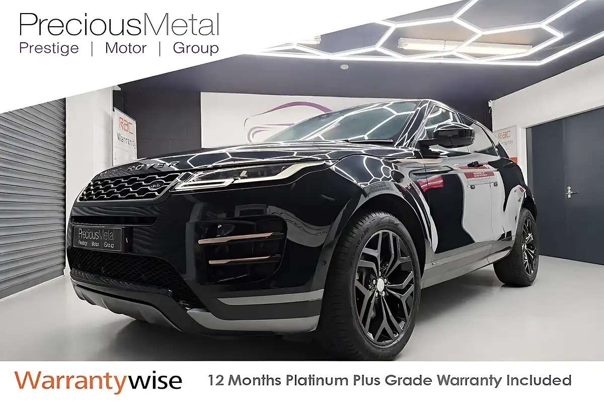Used 2019 Land Rover Range Rover Evoque R-Dynamic Se Black - Front View