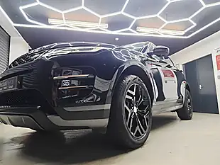 Used 2019 Land Rover Range Rover Evoque R-Dynamic Se Black - Interior and Exterior details 9