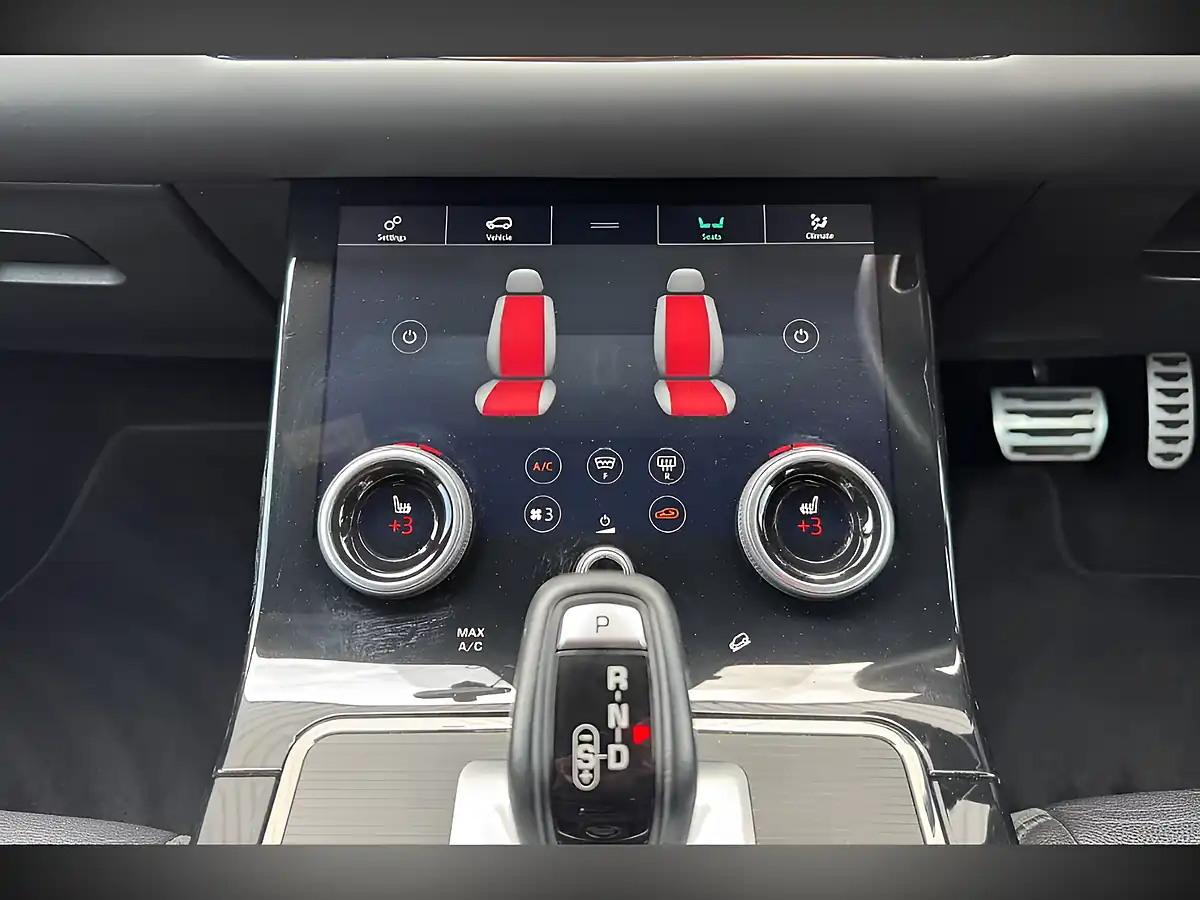 Used 2019 Land Rover Range Rover Evoque R-Dynamic Se Black - Interior and Exterior details 15