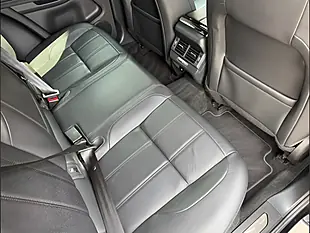 Used 2019 Land Rover Range Rover Evoque R-Dynamic Se Black - Interior and Exterior details 17