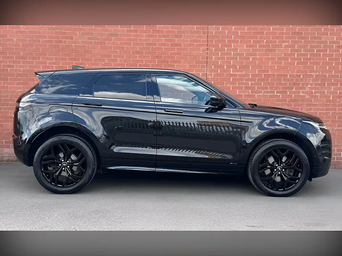 Used 2019 Land Rover Range Rover Evoque R-Dynamic Se Black - Interior and Exterior details 2