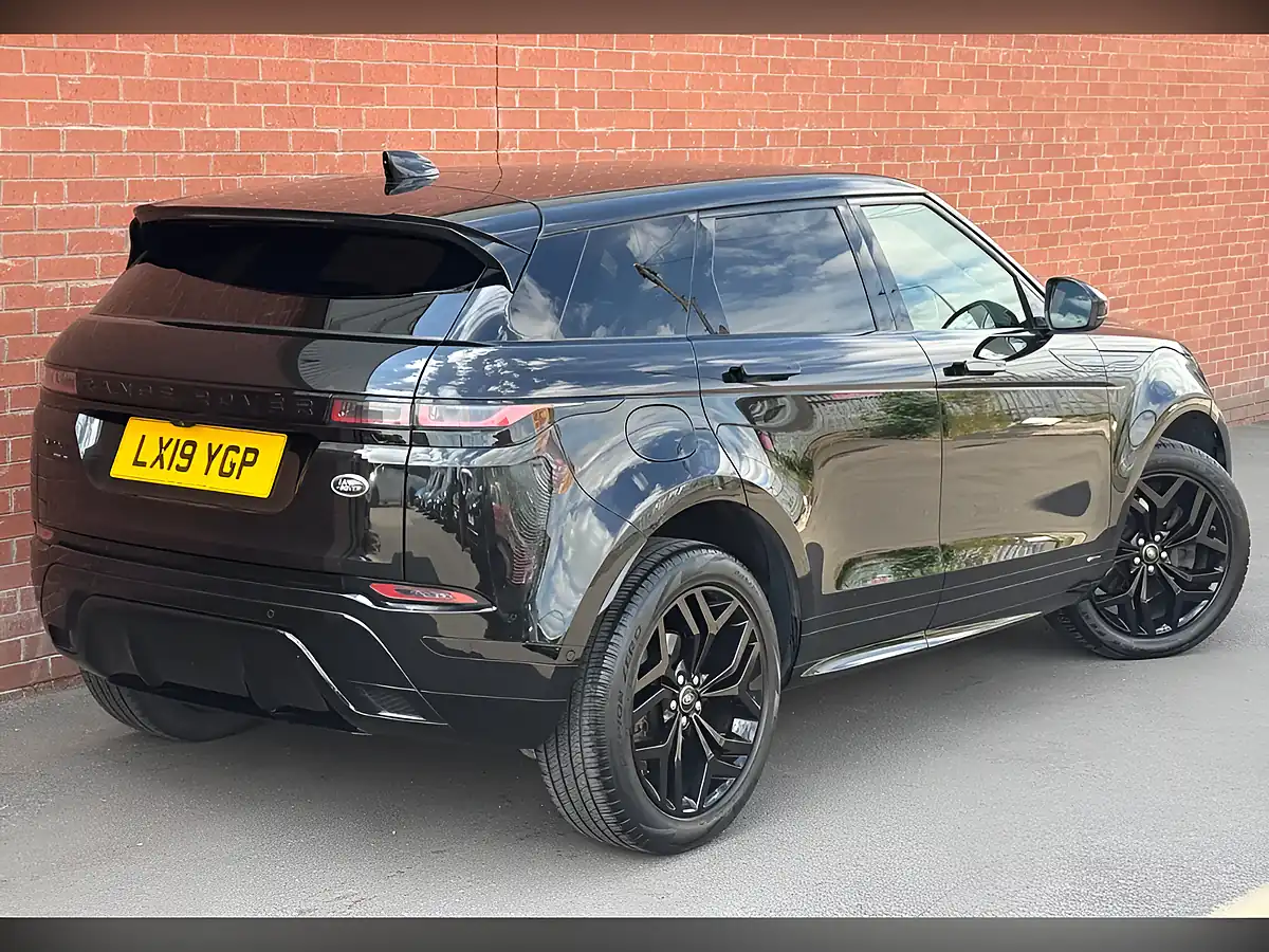Used 2019 Land Rover Range Rover Evoque R-Dynamic Se Black - Interior and Exterior details 5