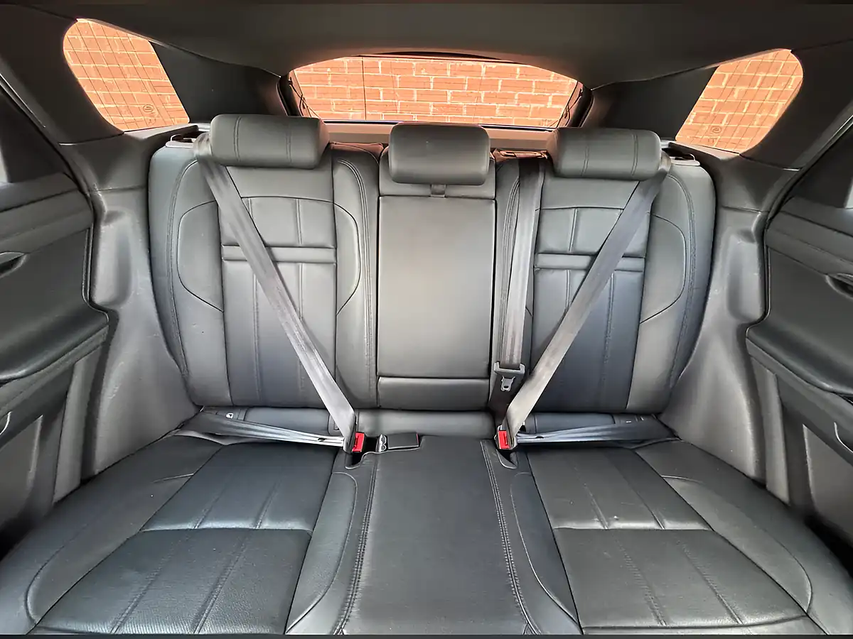 Used 2019 Land Rover Range Rover Evoque R-Dynamic Se Black - Interior and Exterior details 9