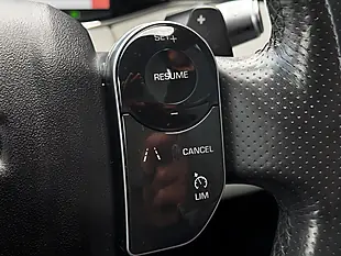 Used 2019 Land Rover Range Rover Evoque R-Dynamic Se Black - Interior and Exterior details 14