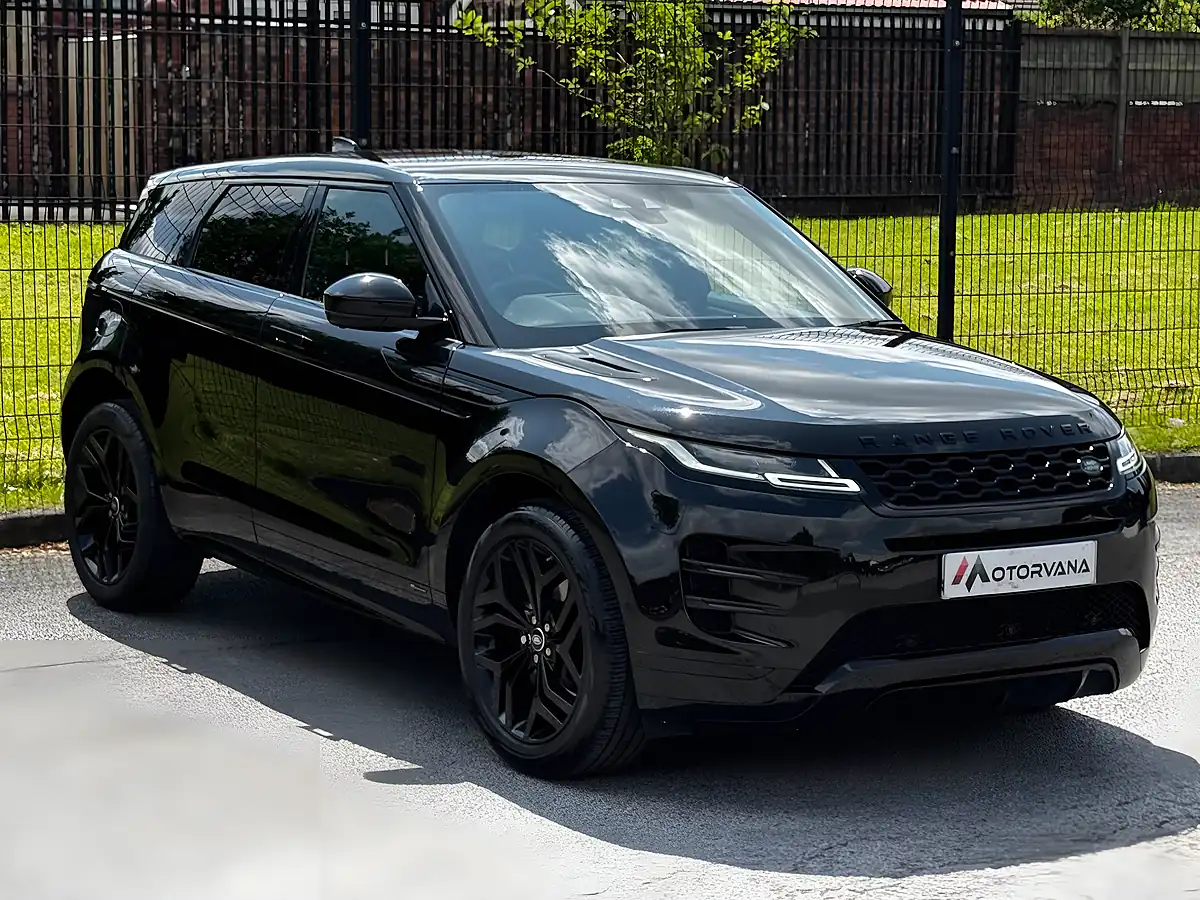 Used 2019 Land Rover Range Rover Evoque R-Dynamic Se Black - Interior and Exterior details 9