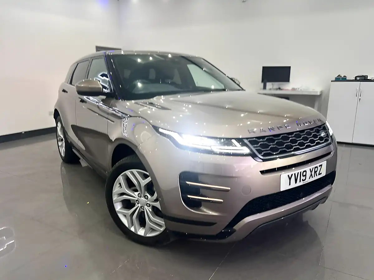 Used 2019 Land Rover Range Rover Evoque R-Dynamic Se Brown - Interior and Exterior details 8
