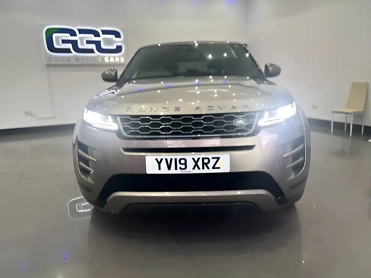 Used 2019 Land Rover Range Rover Evoque R-Dynamic Se Brown - Interior and Exterior details 9