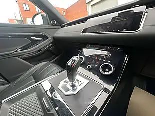 Used 2019 Land Rover Range Rover Evoque R-Dynamic Se Firenze Red - Interior and Exterior details 20