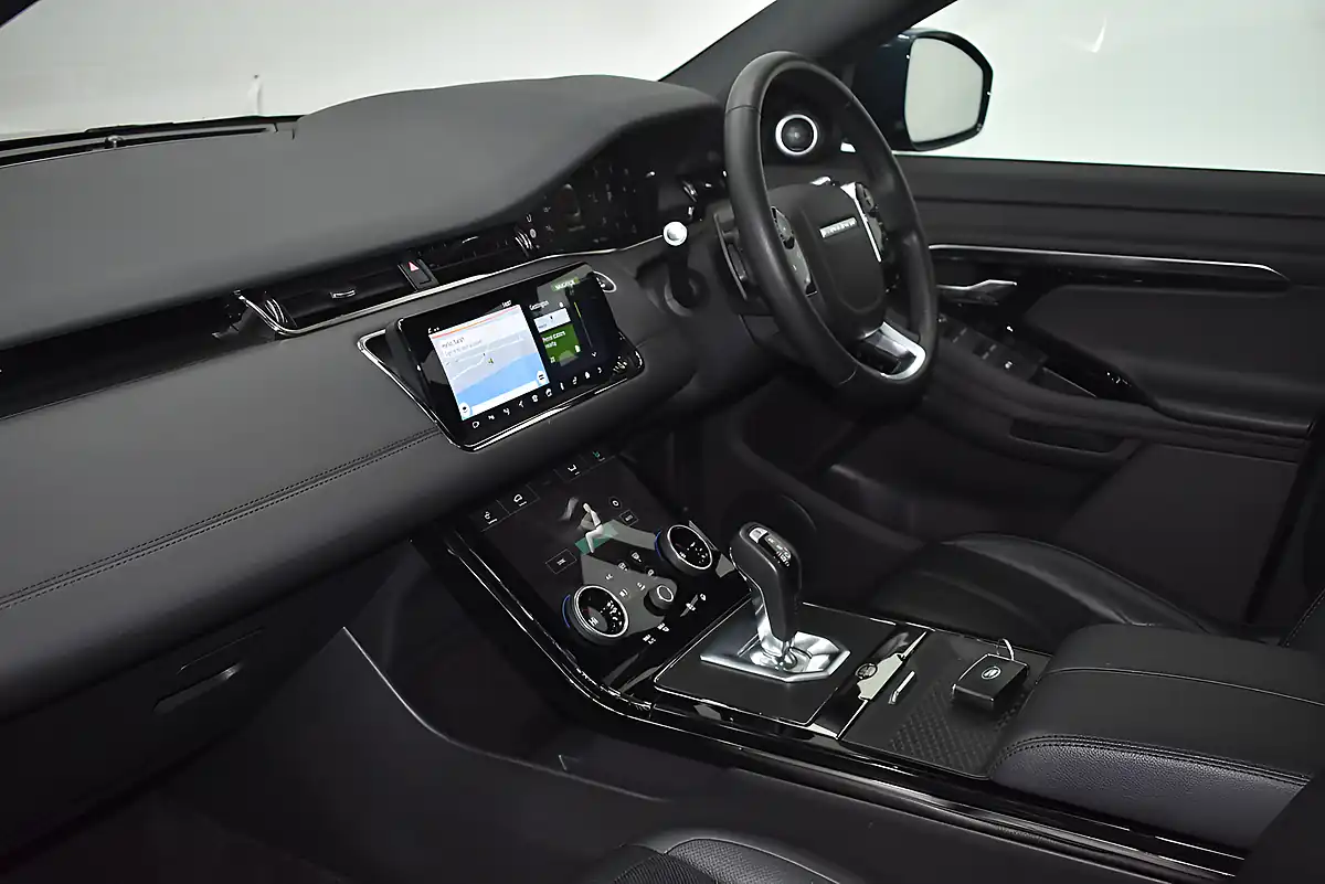 Used 2019 Land Rover Range Rover Evoque R-Dynamic Se Grey - Interior and Exterior details 11