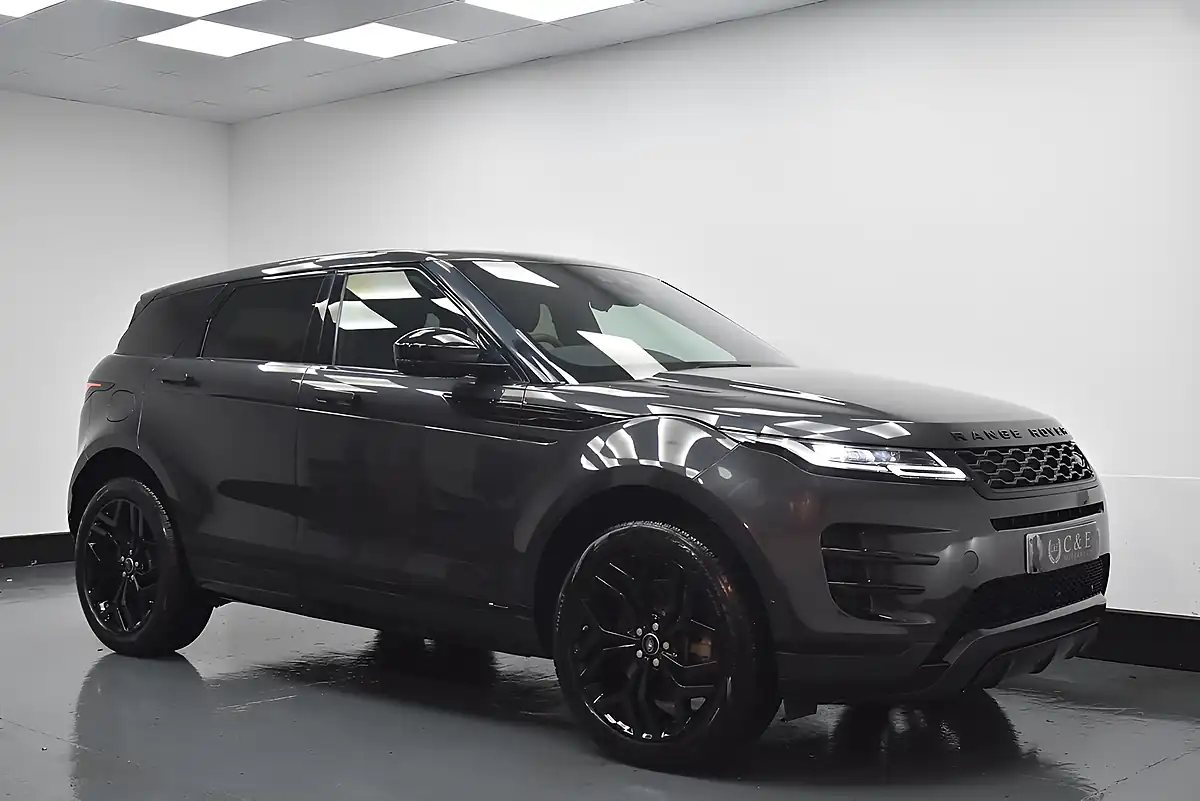 Used 2019 Land Rover Range Rover Evoque R-Dynamic Se Grey - Interior and Exterior details 14