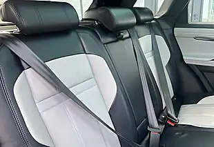 Used 2019 Land Rover Range Rover Evoque R-Dynamic Se Narvik Black - Interior and Exterior details 13
