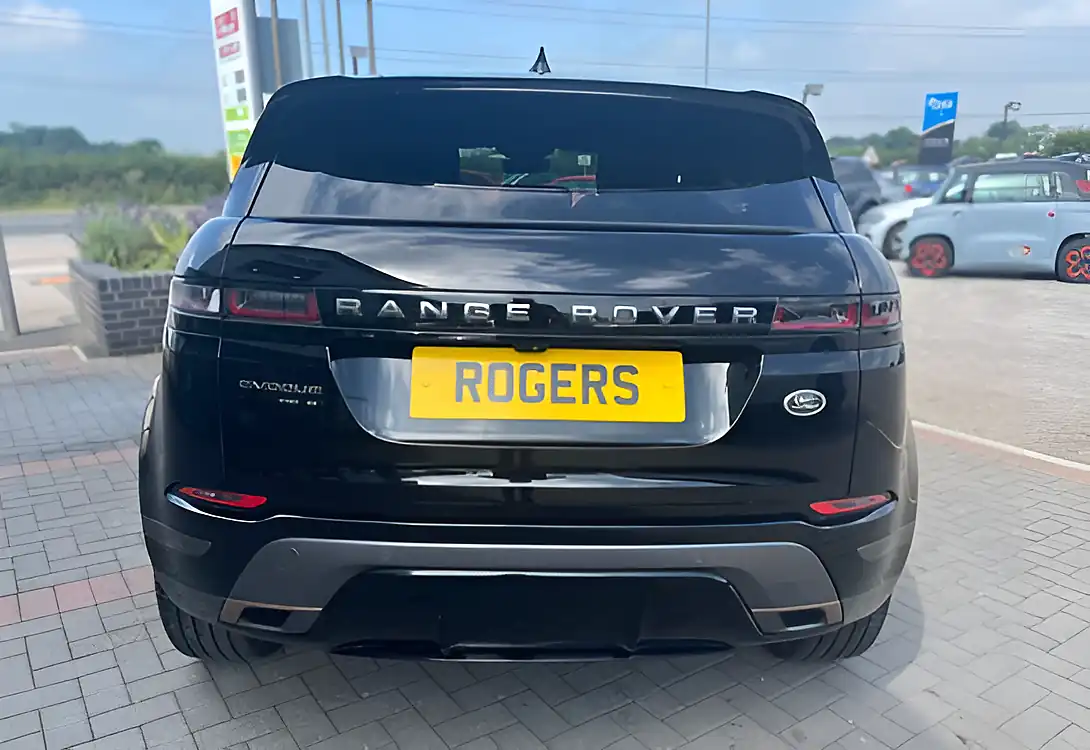Used 2019 Land Rover Range Rover Evoque R-Dynamic Se Narvik Black - Interior and Exterior details 7