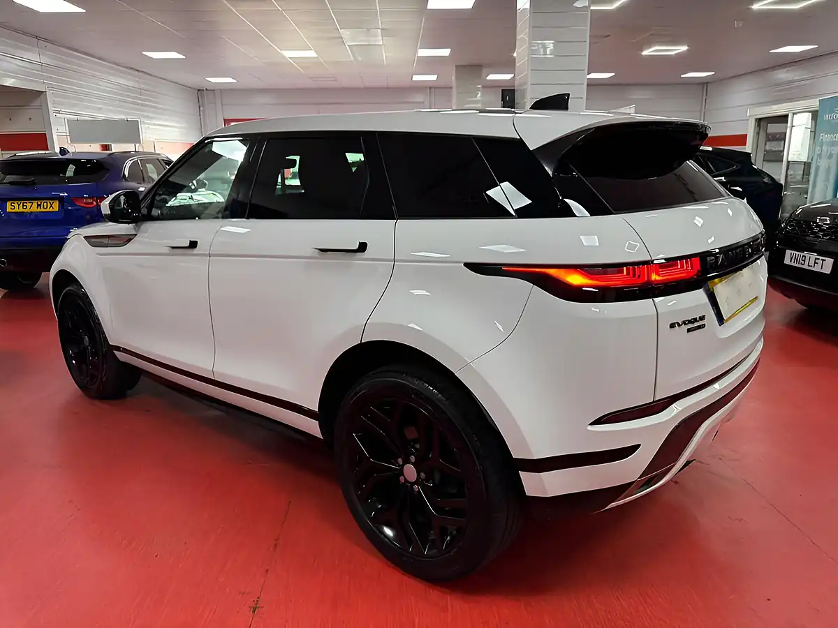 Used 2019 Land Rover Range Rover Evoque R-Dynamic Se White - Interior and Exterior details 5