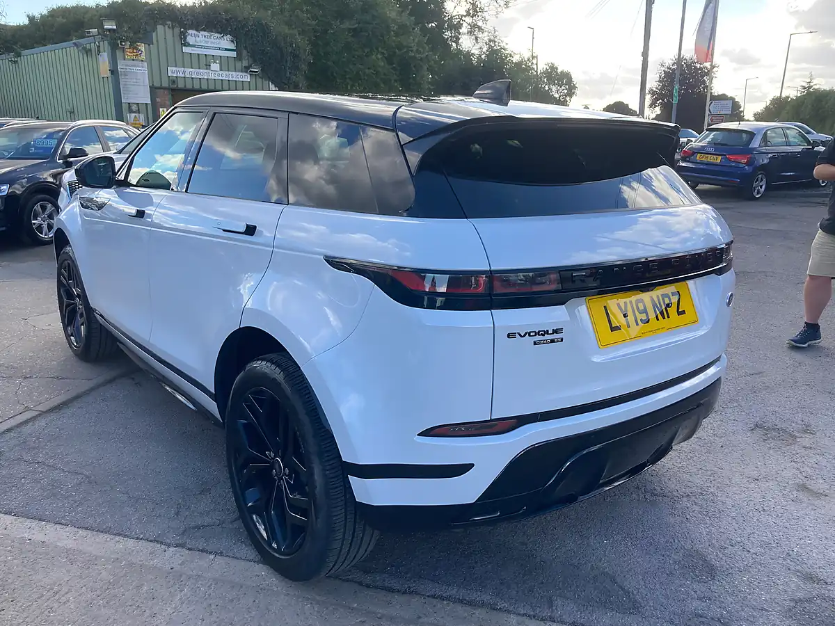 Used 2019 Land Rover Range Rover Evoque R-Dynamic Se White - Interior and Exterior details 8