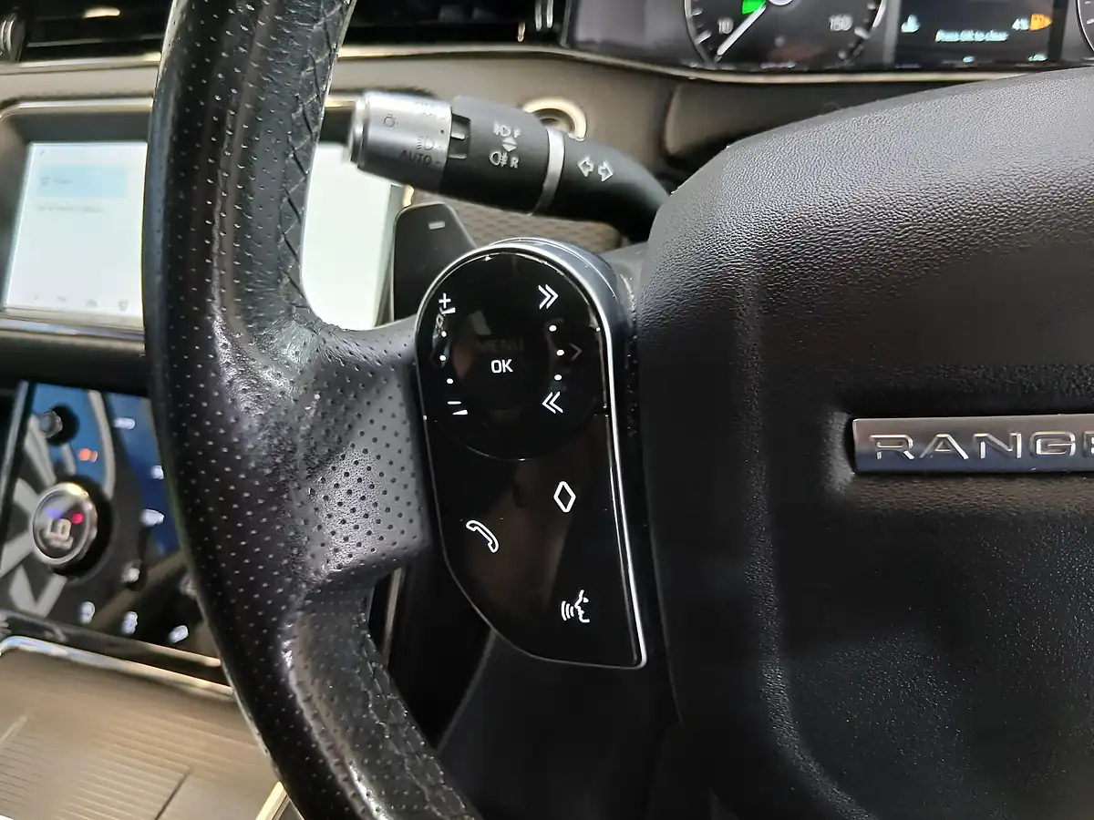 Used 2019 Land Rover Range Rover Evoque R-Dynamic Silver - Interior and Exterior details 12