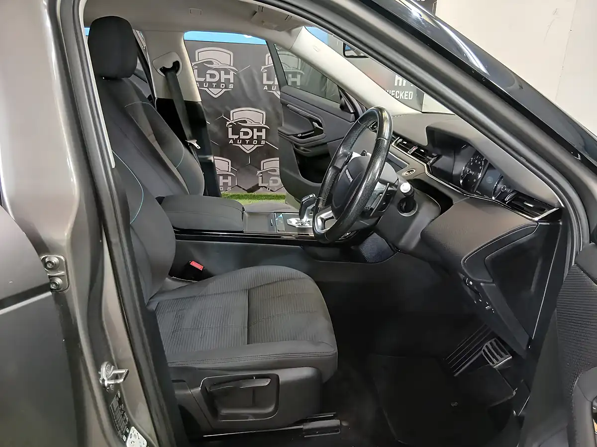 Used 2019 Land Rover Range Rover Evoque R-Dynamic Silver - Interior and Exterior details 9