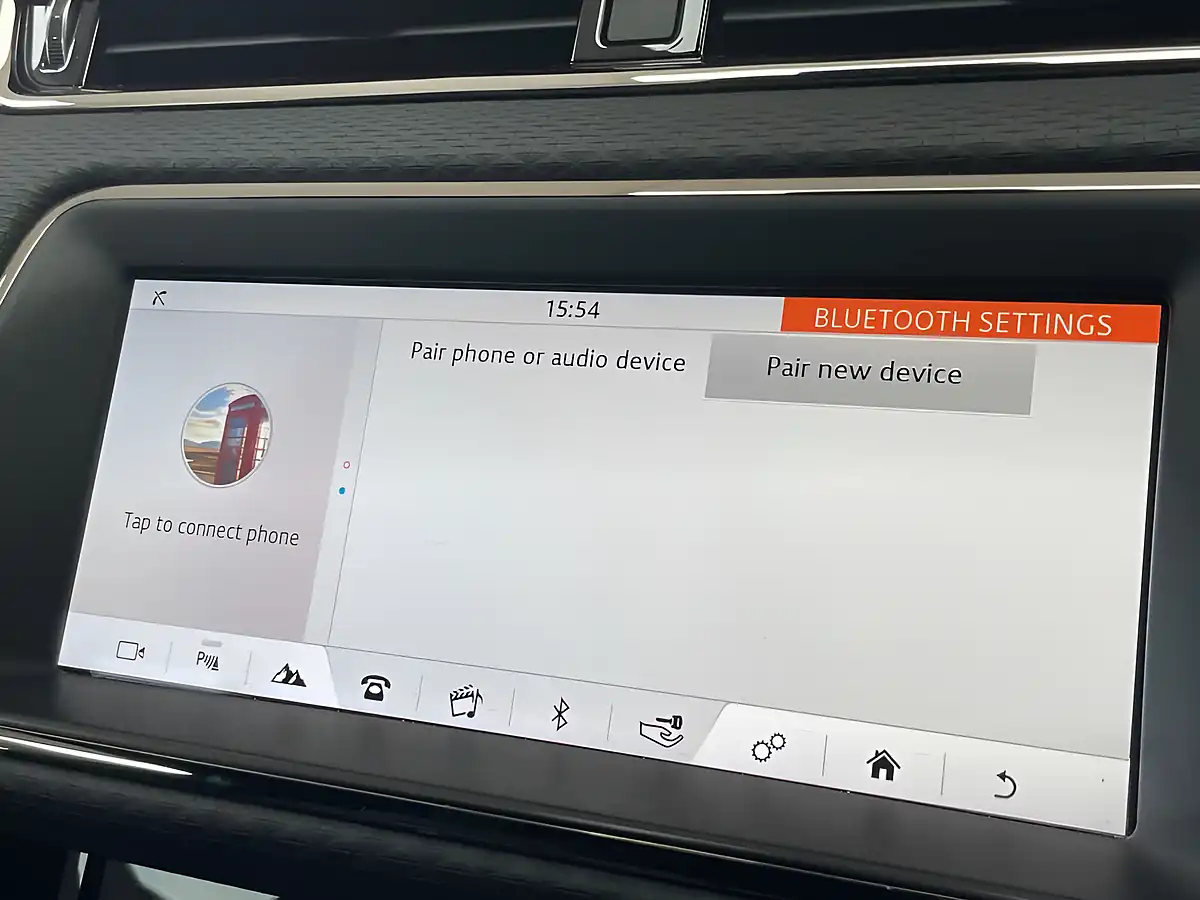 Used 2019 Land Rover Range Rover Evoque R-Dynamic White - Interior and Exterior details 19