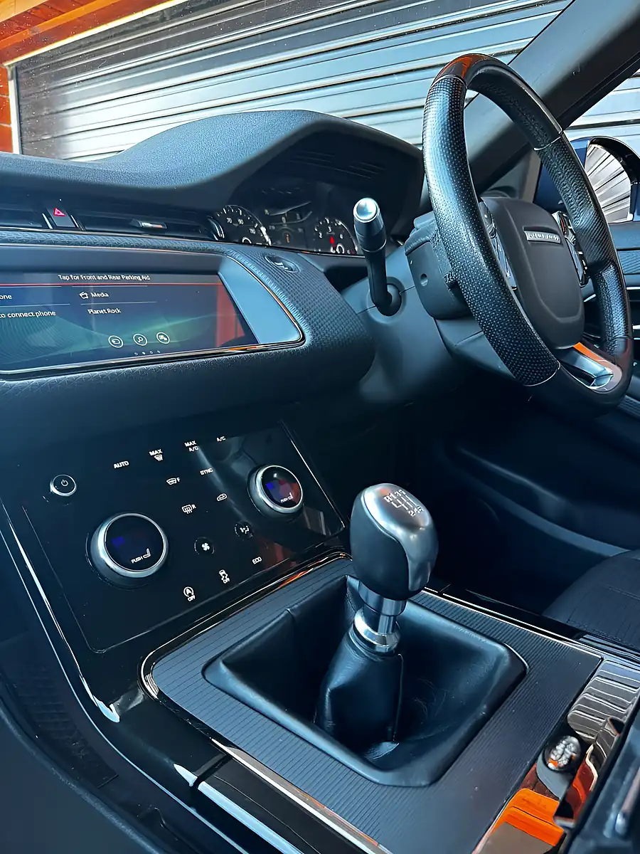 Used 2019 Land Rover Range Rover Evoque R-Dynamic White - Interior and Exterior details 10