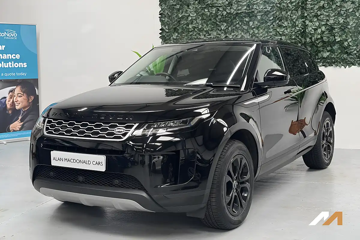 Used 2019 Land Rover Range Rover Evoque S Black - Interior and Exterior details 9