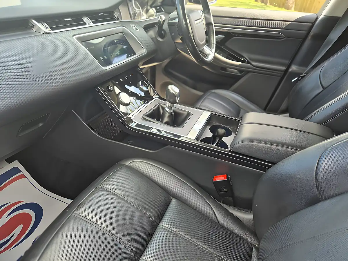 Used 2019 Land Rover Range Rover Evoque S Black - Interior and Exterior details 7