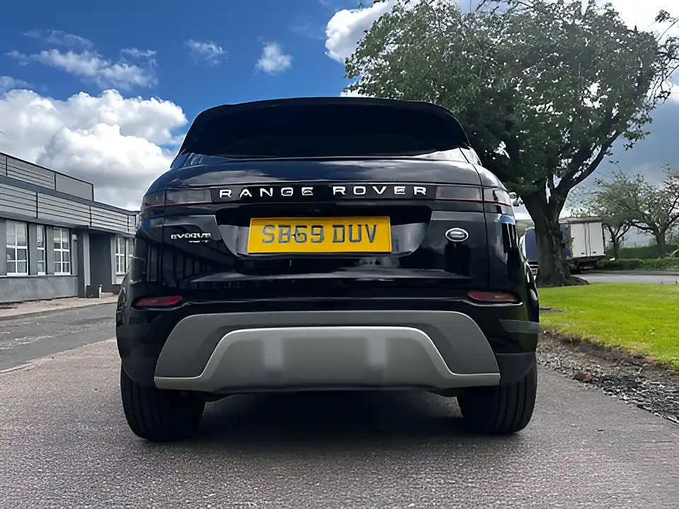 Used 2019 Land Rover Range Rover Evoque S Black - Interior and Exterior details 5