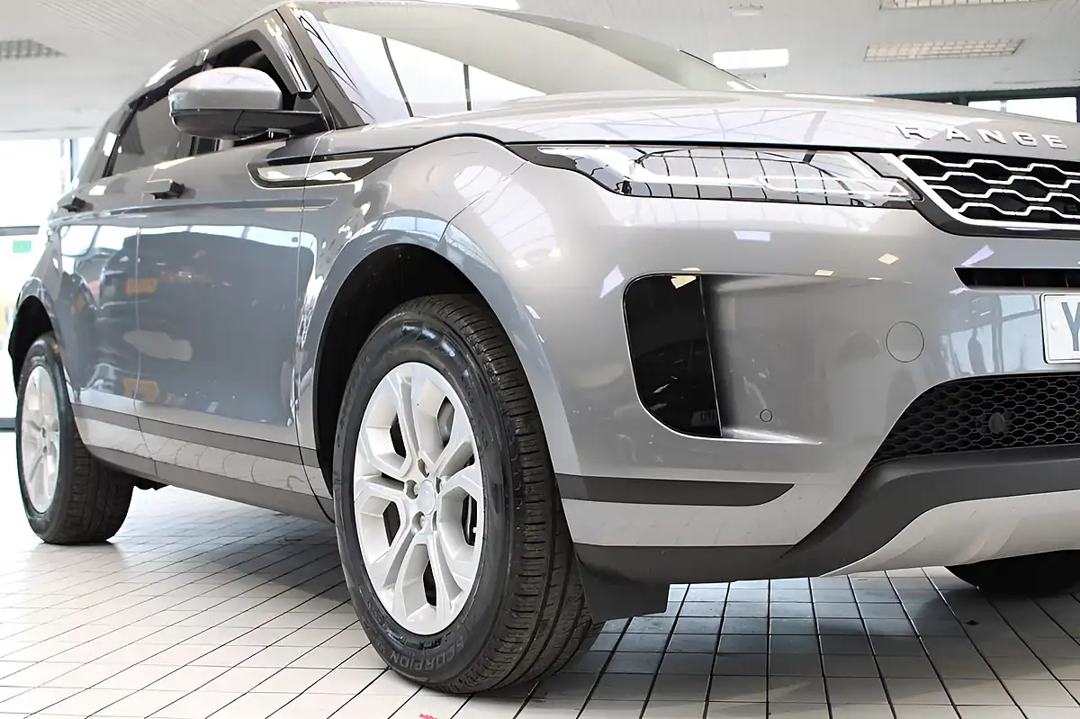 Used 2019 Land Rover Range Rover Evoque S Grey - Interior and Exterior details 10
