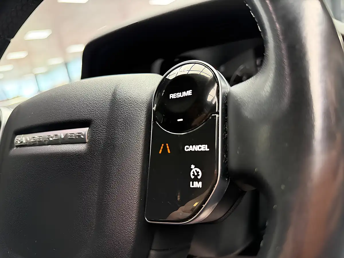 Used 2019 Land Rover Range Rover Evoque S Grey - Interior and Exterior details 15