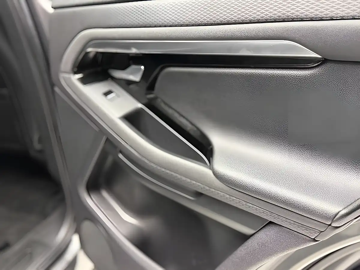 Used 2019 Land Rover Range Rover Evoque S Grey - Interior and Exterior details 19