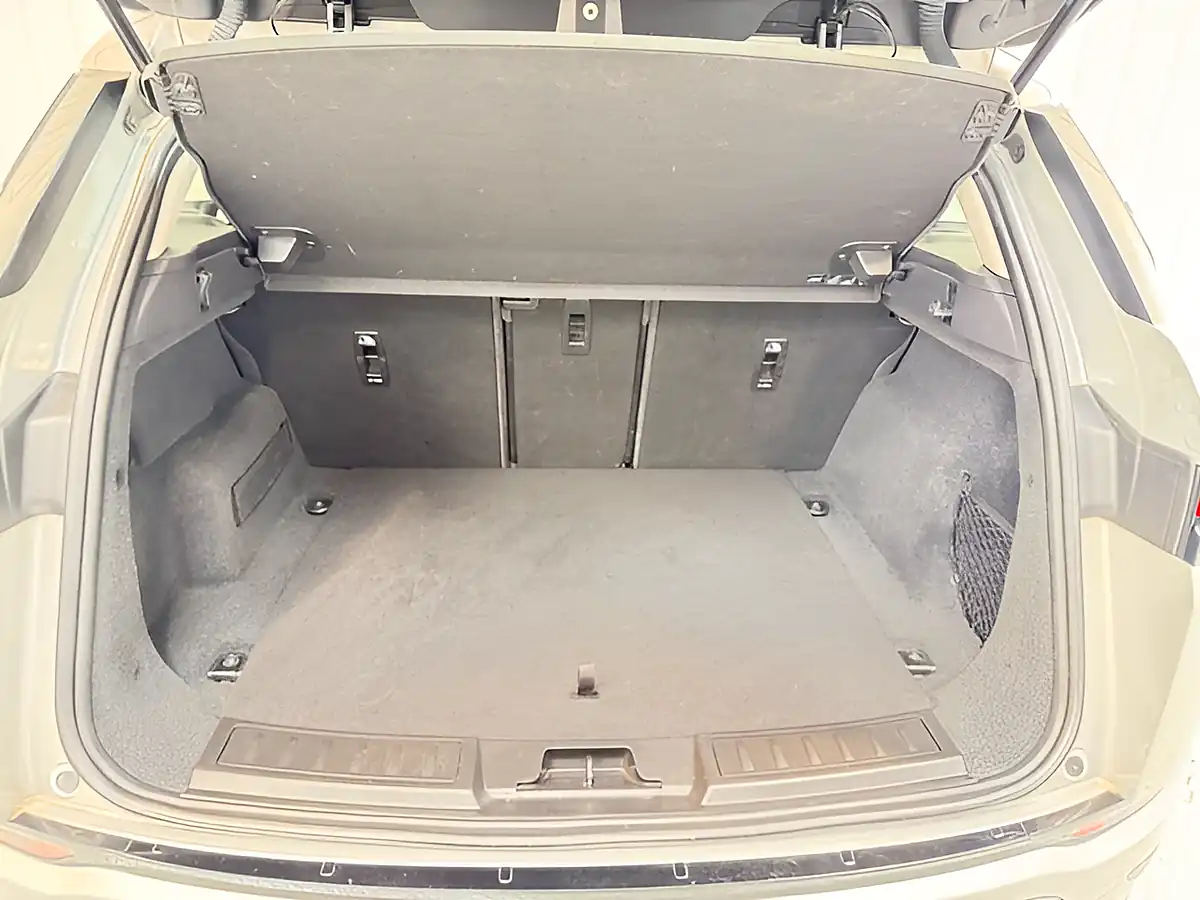 Used 2019 Land Rover Range Rover Evoque S Seoul Pearl Silver - Interior and Exterior details 13
