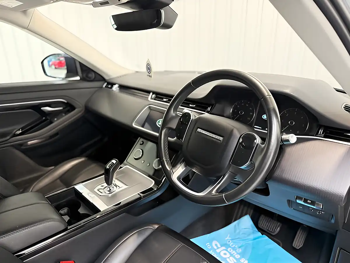 Used 2019 Land Rover Range Rover Evoque S Seoul Pearl Silver - Interior and Exterior details 15