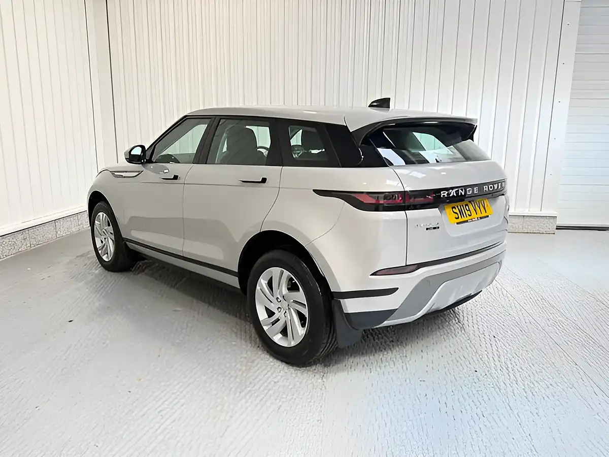 Used 2019 Land Rover Range Rover Evoque S Seoul Pearl Silver - Interior and Exterior details 9